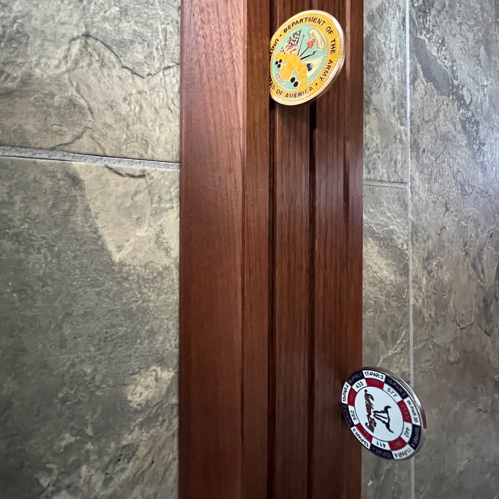 Wooden Coin Display Rack - Picture 4 of 4